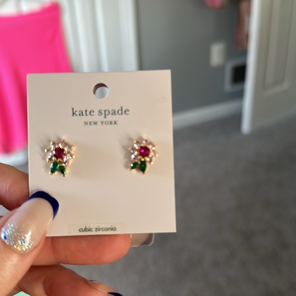 Kate Spade earrings very colorful perfect for spring. 😻 - Picture 3 of 4